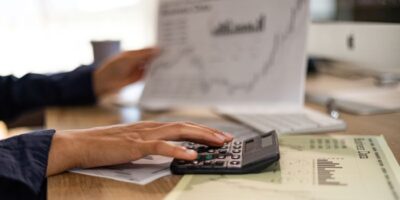 Insolvenzplanverfahren: Wann der Sanierungsgewinn rückwirkend zu versteuern ist